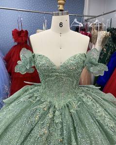 Vestido de Baile de Debutante de Luxo Bordado com Flores e Glitter frisado para Formatura Decote Coração Vestido de Debutante 2025 - Product Image 1