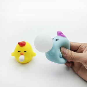ของเล่นบีบไก่น่ารักคุณภาพสูง บับเบิ้ลส์เอาท์ ตุ๊กตาสัตว์นุ่มนิ่ม TPR ของเล่นบีบสำหรับเด็กชายและเด็กหญิง - Product Image 5