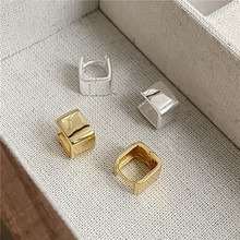 Pendientes de Plata de Ley S925 con Textura Industrial y Diseño Geométrico Cuadrado para Mujer - Joyería de Personalidad y Temperamento - Product Image 2