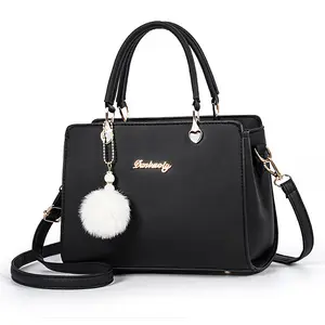 Trendy Latest Handbags Asian Popular Portable Handbags Weekend Bags for Girls