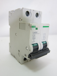 SPS-Programmiersteuerung Neuer C60H C16 24987 2-Poliger 400V 16A Leistungsschalter - Product Image 2