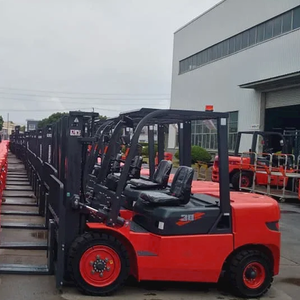 Mini Montacargas Diésel Automático YCMG de Alta Calidad, 2-3.5 Toneladas, Cilindro, Motor Japonés, Certificado CE/ISO9001, Todoterreno, Mástil de 3 Etapas - Product Image 6