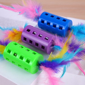 Jouet pour chat avec plumes, son grincant, jouet interactif pour animaux de compagnie, 6x3.5cm, matériau ABS, Design coloré - Product Image 2