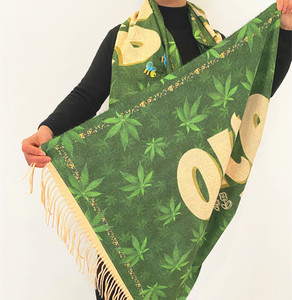 Hot Bán Dành Cho Người Lớn 200 70Cm <span class=keywords><strong>In</strong></span> Logo Thiết Kế Fluffy Hai Mặt Bán Tùy Chỉnh Rave Pashmina Khăn Choàng Số Lượng Lớn - Product Image 4