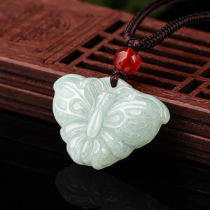 Pendentif en jade naturel, pendentif papillon en jade vert clair, bijoux pour femmes, design original, cadeau avec certificat d'évaluation DW74 - Product Image 2