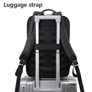 <span class=keywords><strong>Sac</strong></span> <span class=keywords><strong>à</strong></span> <span class=keywords><strong>dos</strong></span> d'affaires imperméable en <span class=keywords><strong>cuir</strong></span> PU de haute qualité avec port de charge USB pour hommes - Product Image 5