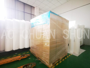 <span class=keywords><strong>Film</strong></span> de Protection PET transparent en gros d'usine pour l'électronique et les gadgets Dureté douce de surface brillante en plastique anti-buée durable - Product Image 6