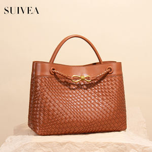 Vente en gros de sacs à main pour femmes: fourre-tout décontracté vintage, sac à main tissé pour les trajets quotidiens, sac fourre-tout fait à la main de grande capacité - Product Image 2