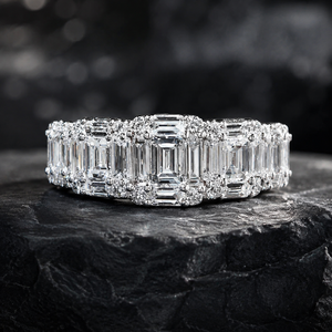 Anello Unisex con Zircone Quadrato per Uomo e Donna, Gioiello Elegante e di Lusso - Product Image 3