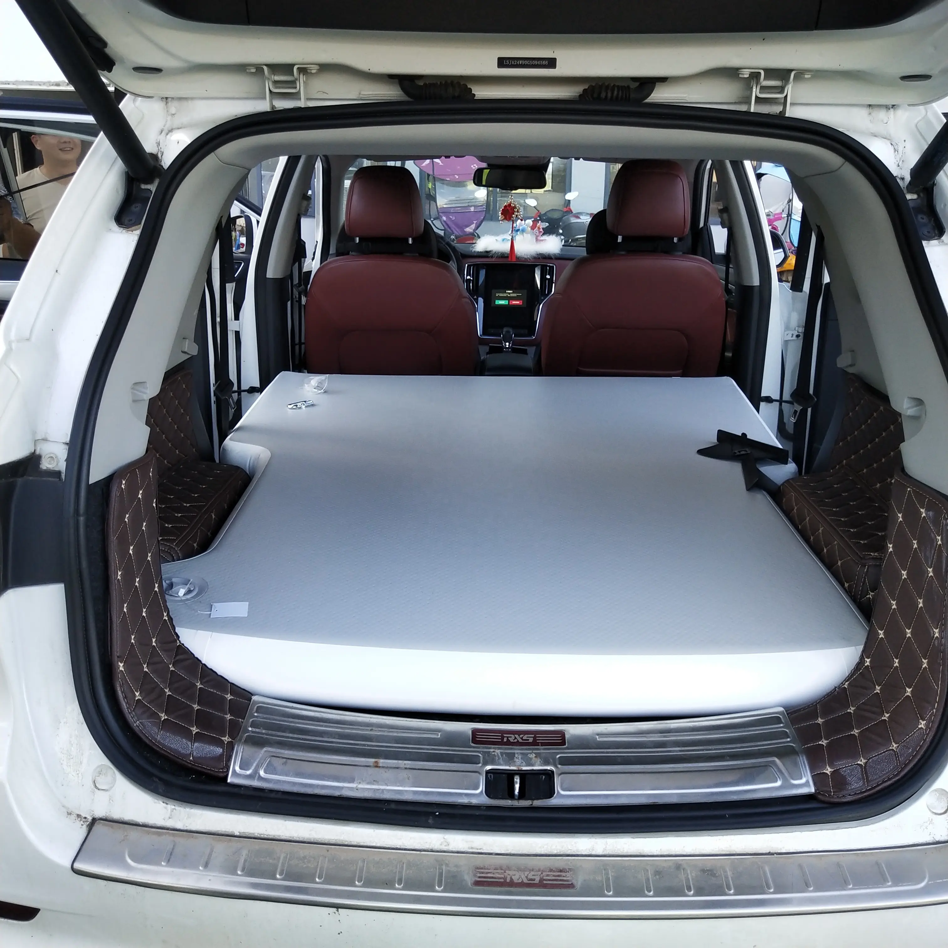 Inflatable Perjalanan SUV Tempat Tidur Camping Mat Drop Tank Fabric Air Mobil Tikar untuk Istirahat