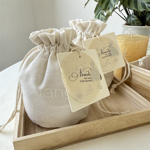 Sac en coton mousseline à fond rond avec cordon de serrage, imprimé avec logo personnalisé, pour emballage de bijoux, cadeaux, bouteilles, bougies en cire - Product Image 6
