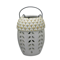 Lanterne décorative en céramique dorée électrolytique, motif éichel, avec découpe géométrique et feuilles, support creux et poignée en bois