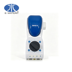Dispenser Chimico <span class=keywords><strong>Venturi</strong></span> SEKO ProMini a Diluizione Singola, Salvaspazio per Pulizie in Scuole e Ospedali - Product Image 3