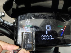 Vélo Électrique Urbain 200km Autonomie 80km/<span class=keywords><strong>h</strong></span> Batterie 72V 60Ah Fabrication OEM Logo Personnalisable Exclusivité Régionale - Product Image 3