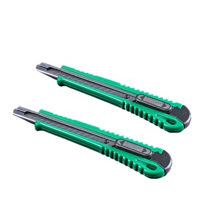 Cutter de sécurité compact et économique de qualité industrielle, lame en acier de 13 mm, bouton-poussoir en caoutchouc, OEM disponible, pour découpe de papier peint - Product Image 1