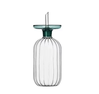 Vente en gros de cruches à huile en verre borosilicate transparent résistant à la chaleur, personnalisées, rayées, avec couvercle en verre coloré