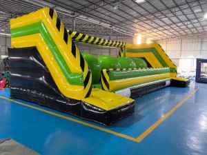 Juego Inflable de Obstáculos Venom Toxic Leaps 'N' Bounds, Gran Pelota Saltarina, Juegos Inflables - Product Image 2