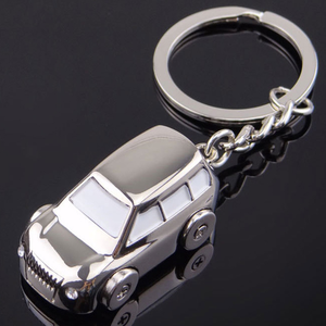 Porte-clés de voiture 3D personnalisé en gros, porte-clés en métal de voiture vintage, cadeau promotionnel, modèle de voiture de course décapotable, porte-clés de camion - Product Image 1