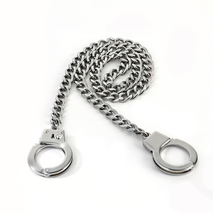 Esposas de Cadena Metálica Color Plata para Uso Romántico, Juguete de Bondage para Adultos - Product Image 1