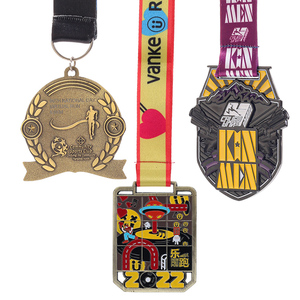 เหรียญ<span class=keywords><strong>2022</strong></span>สั่งทำสำหรับการแข่งขันมาราธอนกีฬาวิ่ง5K 10K เหรียญของที่ระลึกพร้อมริบบิ้น - Product Image 4