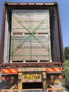 Module photovoltaïque bifacial à très haute efficacité 610W-630W avec faible taux de dégradation et haute résistance mécanique - Product Image 4