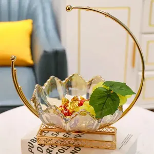 Klasik ev dekoratif altın kaplama demir ve cam şeker kristal cam kuru meyve demir tepsi