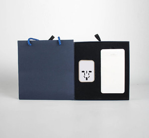 Personalizado ejecutivo regalo <span class=keywords><strong>de</strong></span> lujo <span class=keywords><strong>de</strong></span> banco <span class=keywords><strong>de</strong></span> potencia <span class=keywords><strong>12000</strong></span> mAh 4 salida USB adaptador <span class=keywords><strong>de</strong></span> viaje - Product Image 2