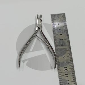 Beautiful Handle <b>Cuticle</b> and Nail Nippers with Full Jaw and Pu Leather case Made in Pakistan - Product Image 2