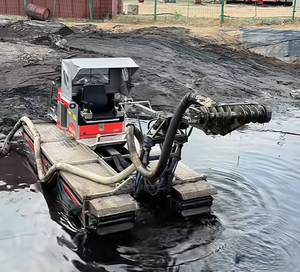 Véhicule amphibie de nettoyage de boues à bras télescopique, moteur diesel, capacité 130 m³/h pour la gestion des déchets industriels en lagune - Product Image 5
