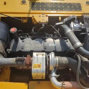 รถขุดตีนตะขาบ Komatsu PC210-8 มือสอง น้ำหนัก 21 ตัน บุ้งกี๋ 0.9 ลบ.ม. กำลัง 107 กิโลวัตต์ นำเข้าจากญี่ปุ่นแท้ ระบบไฮดรอลิก คุณภาพดี ใช้งานได้เยี่ยม - Product Image 6