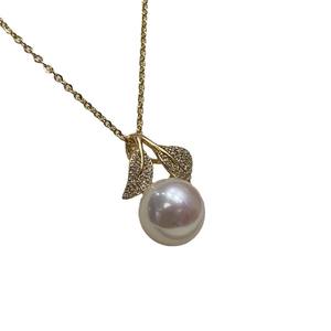 Collier pendentif en perles d'eau douce polyvalent pour femmes 2025, bijoux en argent S925 de haute qualité avec micro-défauts de lumière forte et plats - Product Image 5