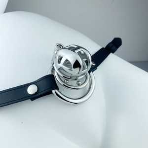 Dispositivo de Castidad Masculino FRRK, Jaula para Pene Agradable al Tacto, Anillo para Pene, Candado para Pene con Llave, Jaula de Castidad, Juguetes Sexuales de Bondage BDSM - Product Image 4