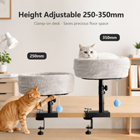 Lit suspendu pour chat pour fenêtre de bureau, perchoir en peluche réglable en hauteur à fixer avec une boule jouet et un design peu encombrant