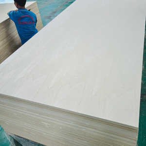 Madera contrachapada de álamo de alto grado de 21/25mm de espesor, muebles antideslizantes y resistentes a las envolturas E0, MDF estándar 4x8, fabricante de Vietnam - Product Image 3