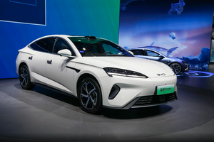 BYD Seal 07 DM-I 2025, <span class=keywords><strong>Auto</strong></span> Eléctrico, Híbrido, Importación China, 1.5L, 125KM, en Stock - Product Image 4