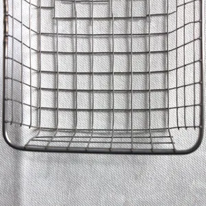 Metal Storage Basket Kitchen Stainless Steel Metal Wire Mesh Storage Fruit Basket