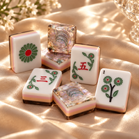Ensemble de mahjong de luxe, tuiles en acrylique à 4 couches, design floral perlé iridescent, tuiles à fleurs vertes, cadeau en gros