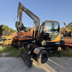 Excavatrice sur pneus HW60 de 6 tonnes, bon état, faible nombre d'heures, prix avantageux, à vendre - Product Image 6