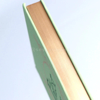 Impression de livres de romances avec couverture en tissu et tranche pulvérisée, impression personnalisée pour auto-édition, livre de roman à couverture rigide