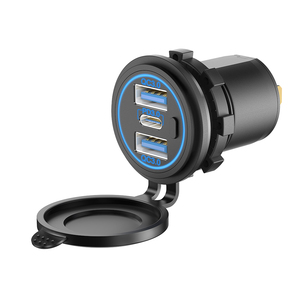 Chargeur de voiture avec 3 ports USB personnalisés, double USB QC3.0, Type C PD3.0, 12V 24V, prise USB pour bus, avec lumière LED et couvercle étanche IP65 - Product Image 1