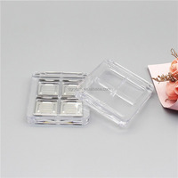 Palette d'ombres à paupières carrée transparente personnalisée quatre couleurs, boîte vide DIY à quatre compartiments avec godets en aluminium
