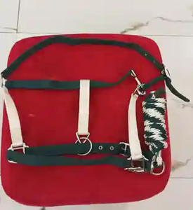 Alta calidad negro y blanco Triple capa caballo Halter cuero PVC Material portátil mejor vendedor precio al por mayor - Product Image 1