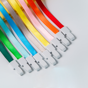 Lanière en polyester à logo imprimé par sublimation personnalisée Lanière de cou pour porte-cartes d'identité avec logo personnalisé - Product Image 5