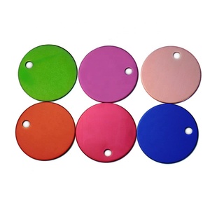 Étiquettes rondes en métal Cat Pet Étiquette d'identification en alliage d'aluminium Plaque signalétique <span class=keywords><strong>de</strong></span> chien anti-perte Étiquette gravée - Product Image 6