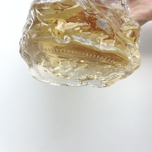 Personalizado en relieve OEM ODM 75cl Whisky <span class=keywords><strong>Vodka</strong></span> Brandy <span class=keywords><strong>botella</strong></span> <span class=keywords><strong>de</strong></span> licor <span class=keywords><strong>con</strong></span> forma <span class=keywords><strong>de</strong></span> <span class=keywords><strong>calavera</strong></span> botellas <span class=keywords><strong>de</strong></span> copa <span class=keywords><strong>de</strong></span> vino <span class=keywords><strong>con</strong></span> corcho - Product Image 6