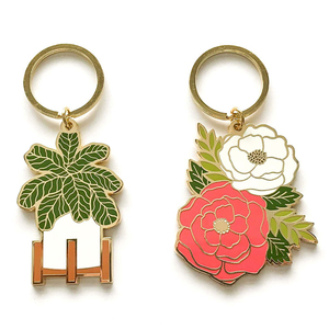 Sleutelhanger van zacht emaille, schattig planten sleutelhangerje, plantenbedeltjes, metalen Alocasia Variegated Monstera Deliciosa sleutelhanger van hard emaille - Product Image 5