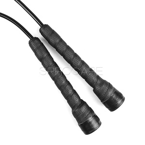 <span class=keywords><strong>Corde</strong></span> de vitesse réglable de 3.1m, <span class=keywords><strong>corde</strong></span> en <span class=keywords><strong>vinyle</strong></span> de 5mm d'épaisseur, poignée avec bande en caoutchouc robuste, idéale pour l'entraînement en double dessous et la boxe. - Product Image 3