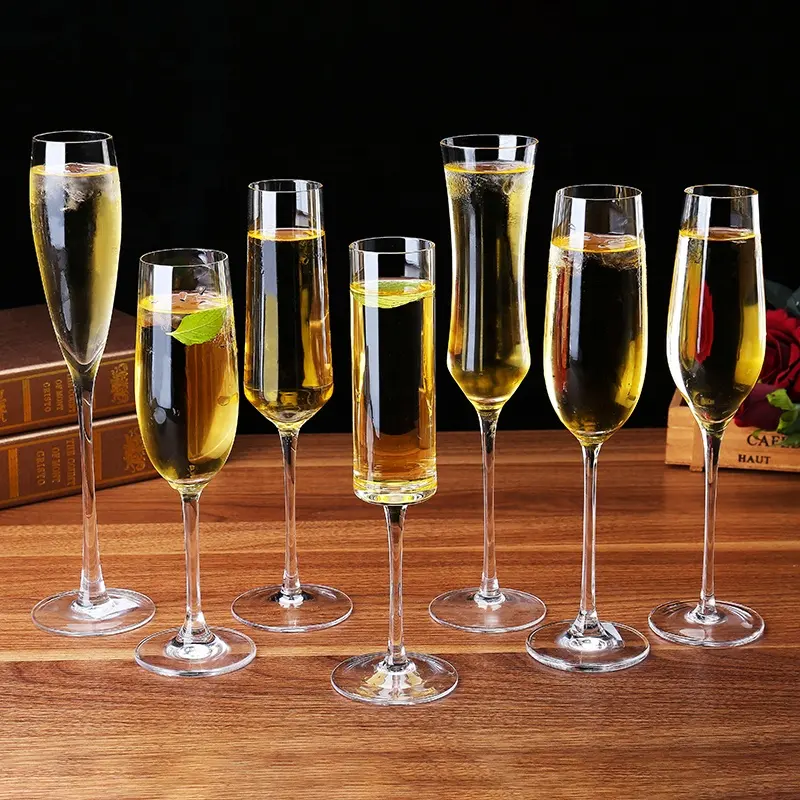 Warehouse Classic colourful Crystal champagne glass