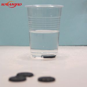 Nhỏ 15 mét Dia 13.56MHz NFC giặt <span class=keywords><strong>tag</strong></span> có thể giặt <span class=keywords><strong>RFID</strong></span> <span class=keywords><strong>Tag</strong></span> với nút nhỏ dệt Silicone PPS cho không gian nhỏ - Product Image 4