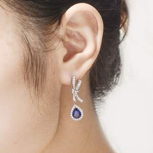 Pendientes de Plata y Oro con Forma de Bola de Zafiro, Regalo para Amigas - Product Image 5